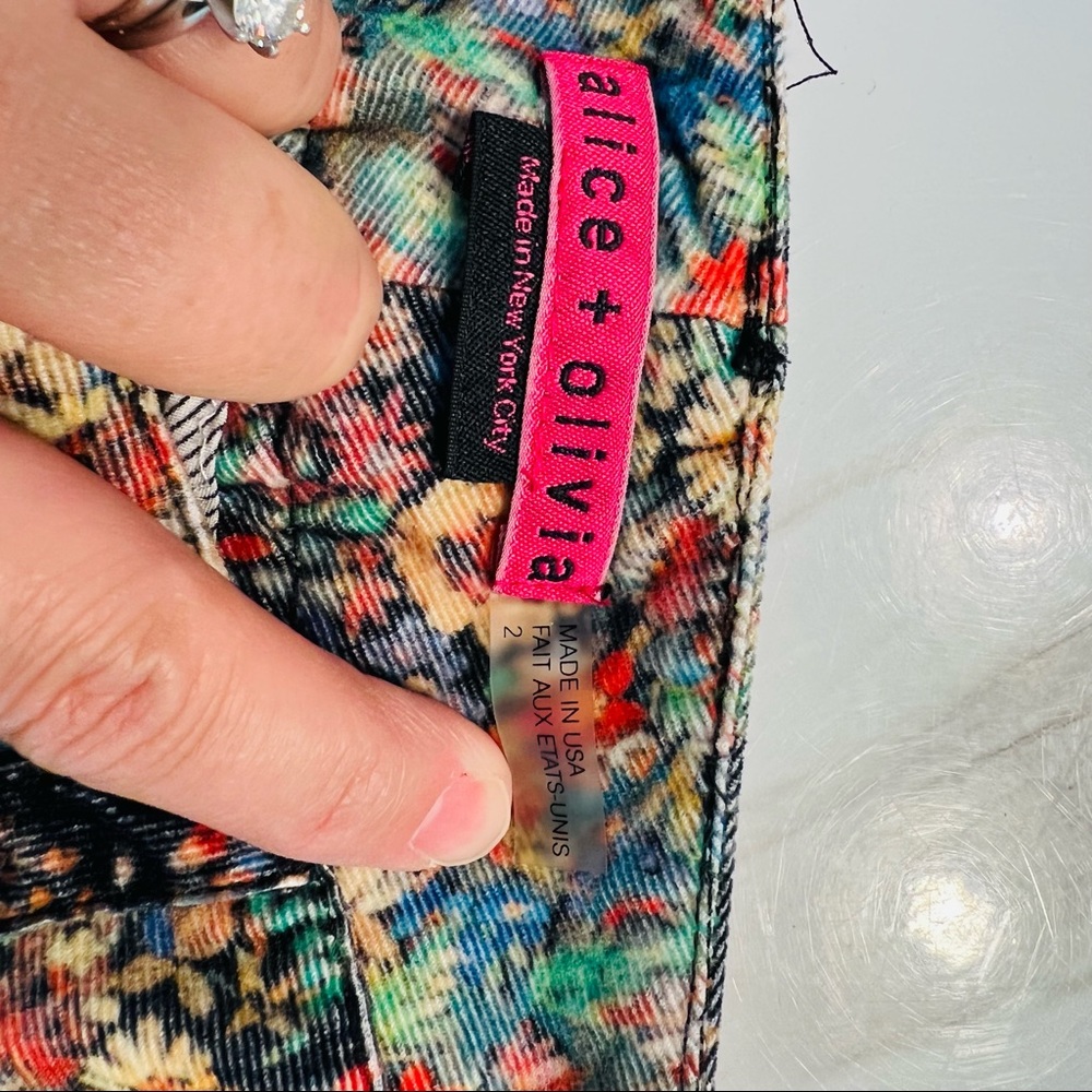 COPY - Alice and Olivia floral cordoury pants - Picture 8 of 8